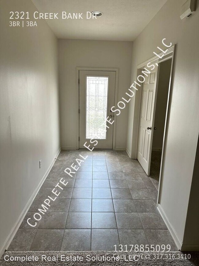 Building Photo - 3 br, 2.5 bath House - 2321 Creek Bank Dr