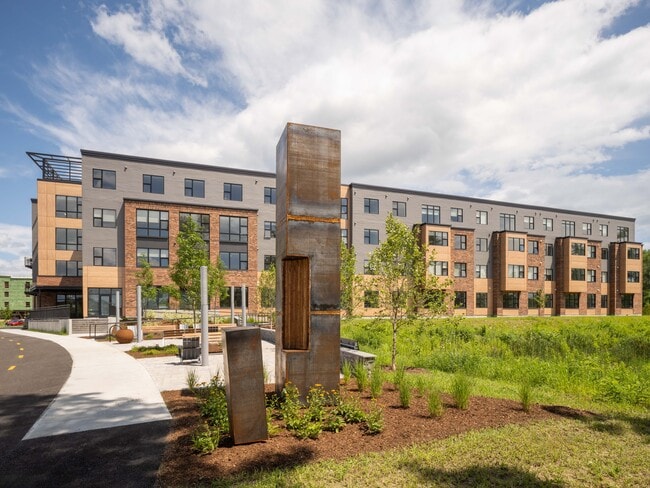 Building Photo - 112 Garden Street Apartments