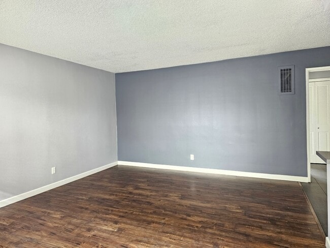Building Photo - 20810 Amie Ave