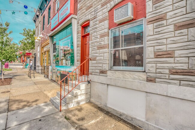 Foto del edificio - 3129 Eastern Ave