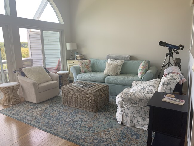 Living Room - 26 Walnut St