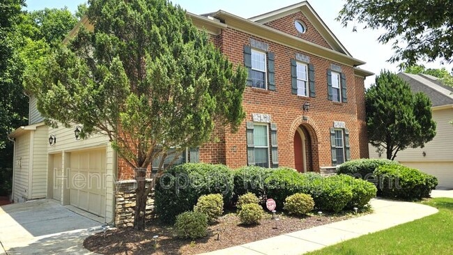 Building Photo - 121 Harvestwood Dr