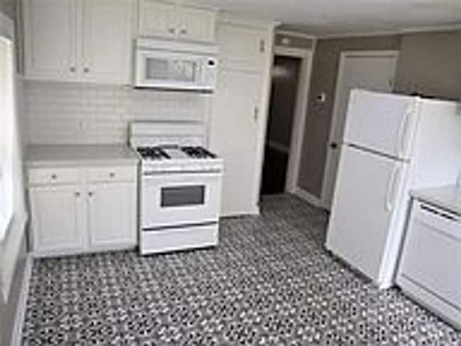 Foto del edificio - August Move In! Updated 1 bed/1 bath in Br...