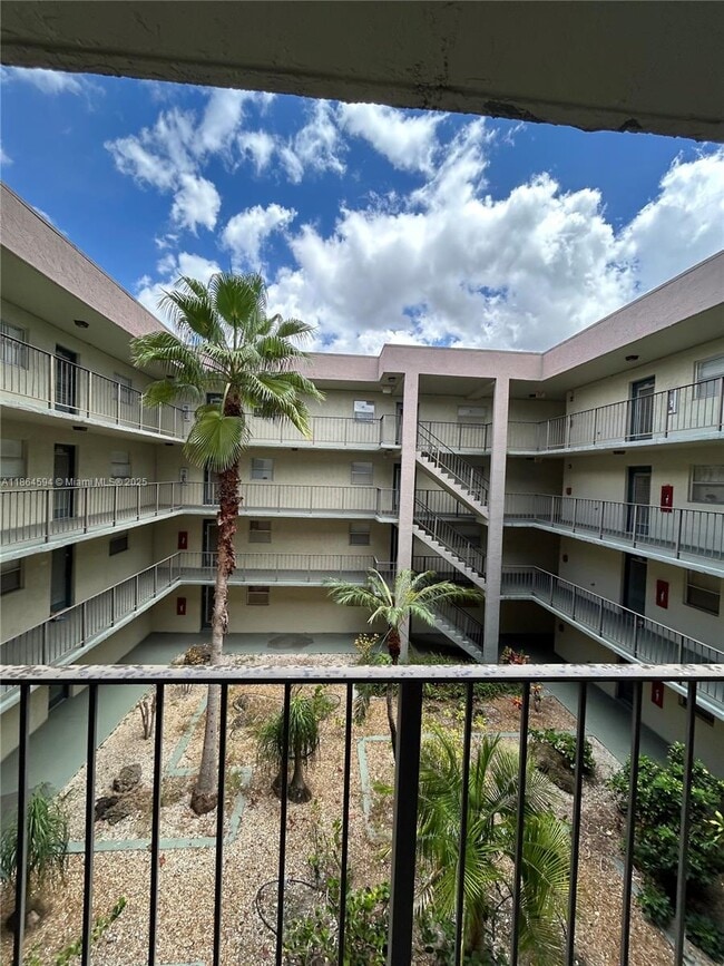 Foto del edificio - 1800 SW 81st Ave