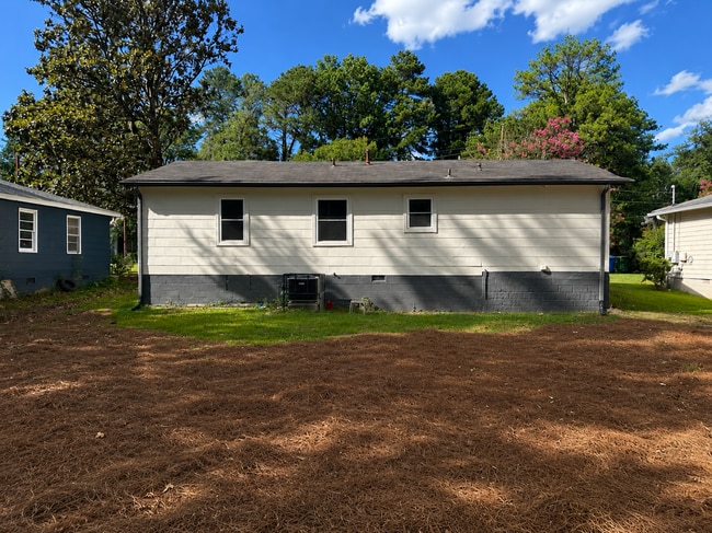Building Photo - 2862 Argyle Dr NW