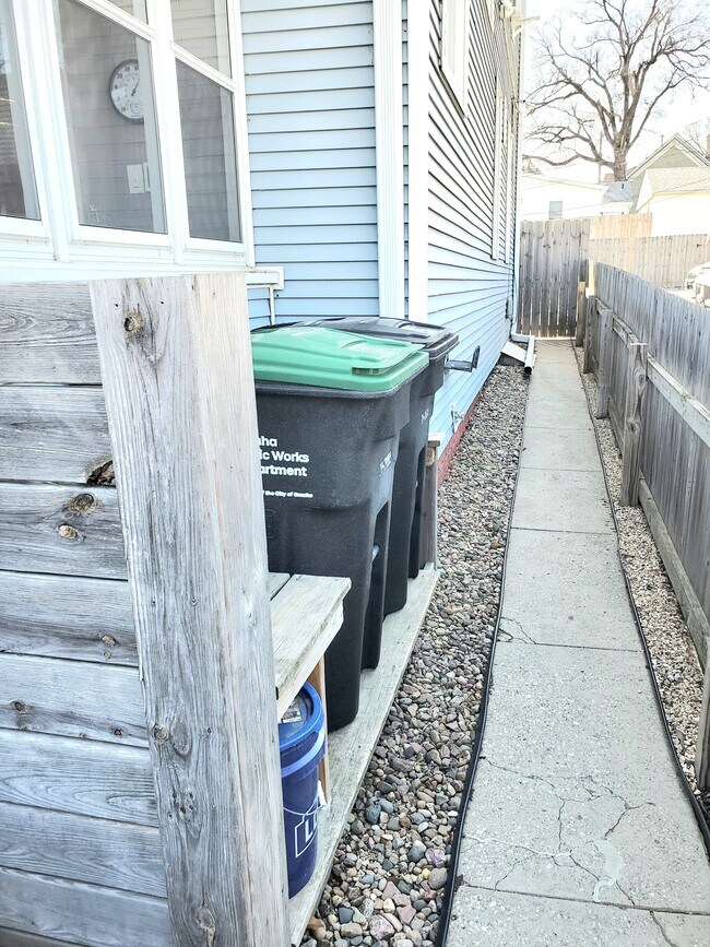 Foto del edificio - 608 S 35th Ave