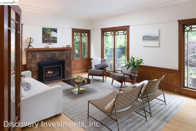 Foto del edificio - 3 br, 3 bath House - 6596 Chabot Road