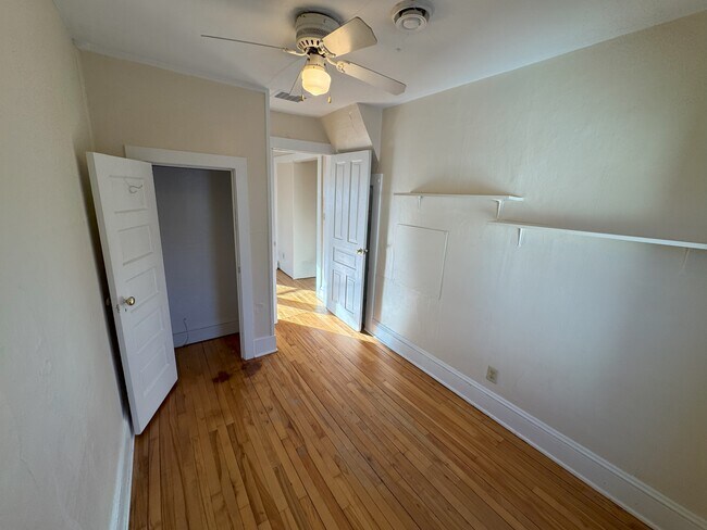 Foto del edificio - 1826 Whipple St