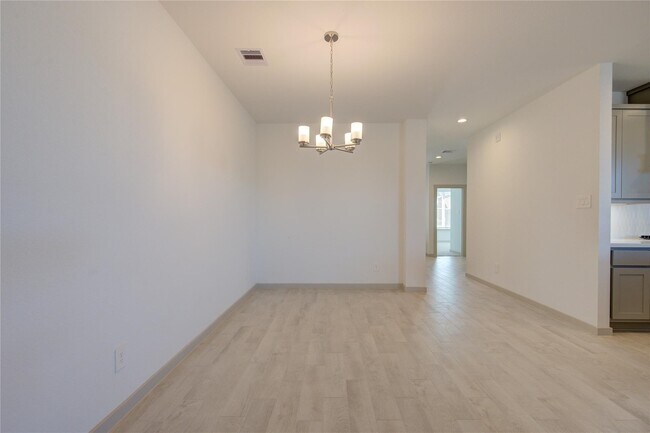 Foto del edificio - 29258 Pikes Peak Dr