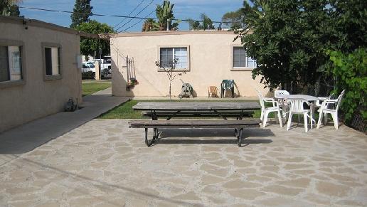 Large Common Areas - F Avenue Apartments