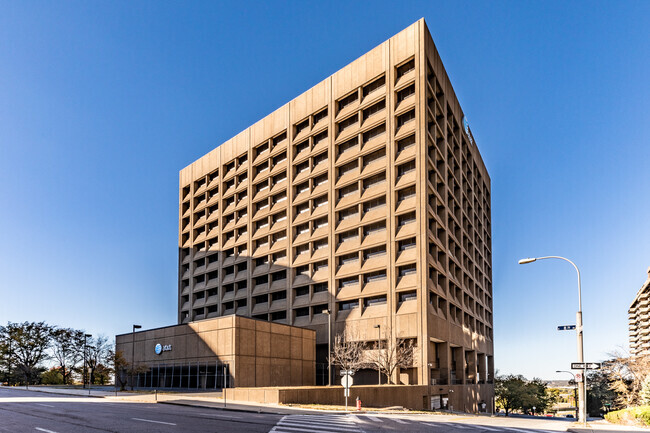 Building Photo - The Dial