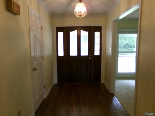 Foto del edificio - 15010 Carlisle Dr SE