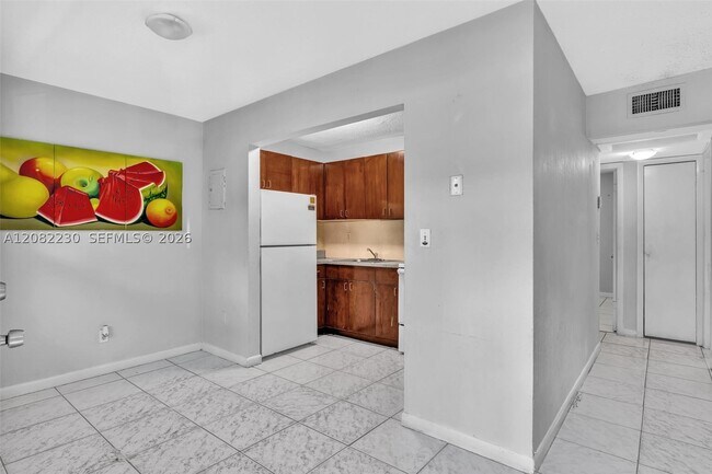 Foto del edificio - 4732 SW 33rd Ave