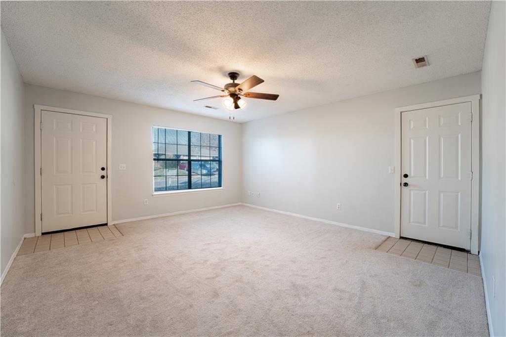 Foto principal - 5803 Samantha St