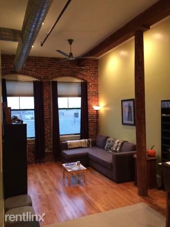 Primary Photo - 281 Essex St