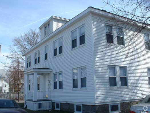 Building Photo - 32 Beacon St