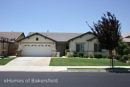 Primary Photo - 6811 Savannah Falls Dr