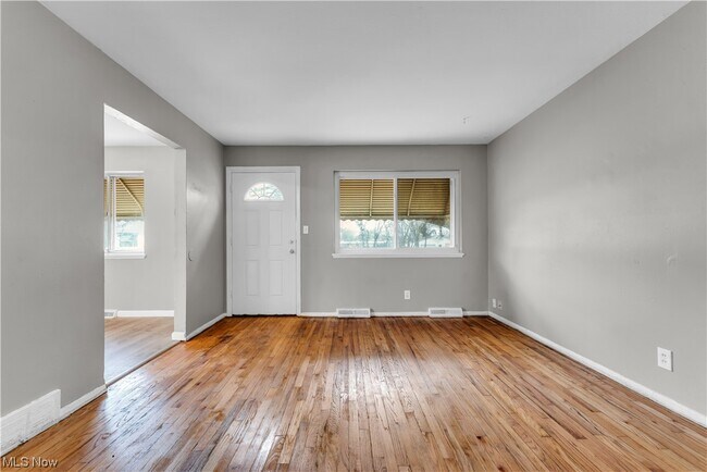 Building Photo - 5601 Lafayette Ave