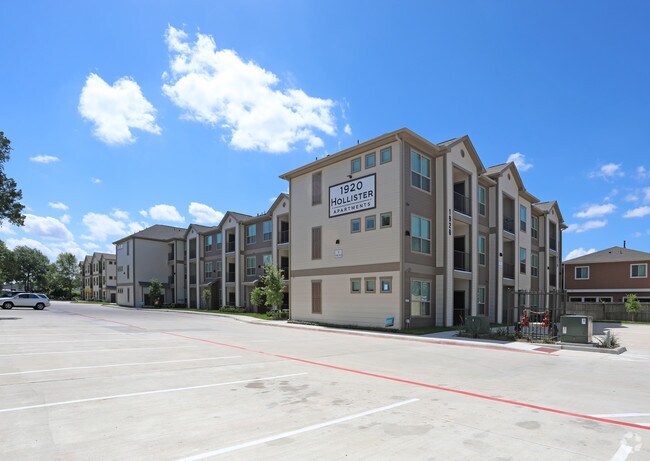 Hollister Oaks Apartments Houston, TX