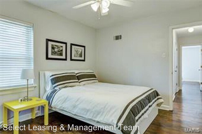 Building Photo - 2 br, 1 bath House - 1437 Collins