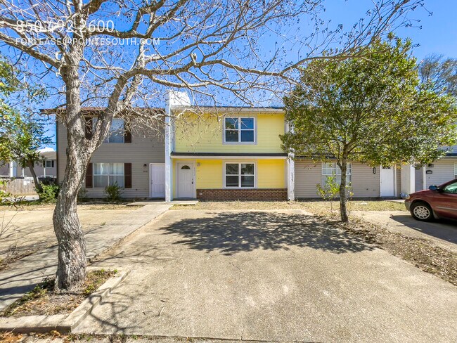 Foto del edificio - 2BA/2BA Townhome in Pensacola