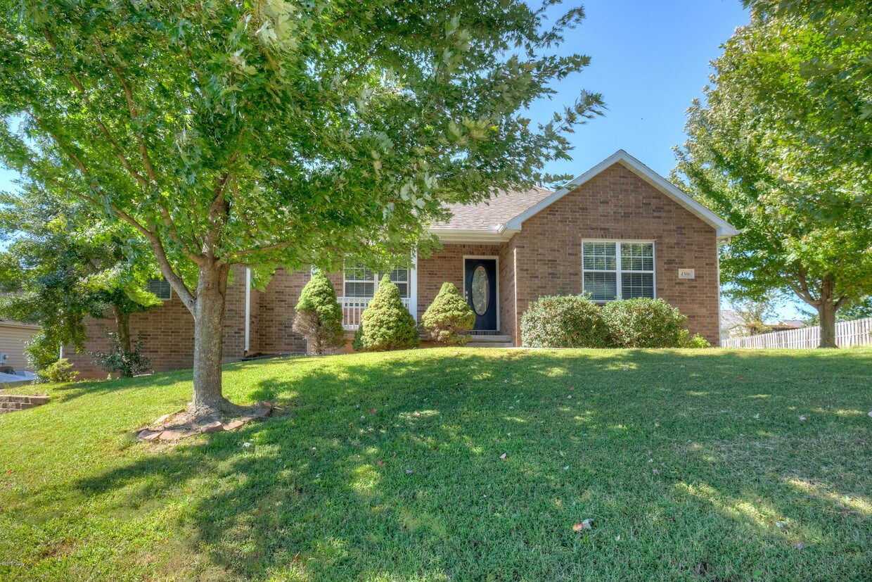 4306 Wisconsin Ave, Joplin, MO 64804 Condo for Rent in Joplin, MO