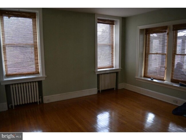 Building Photo - 7905 Ardleigh St