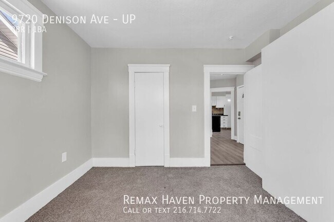 Foto del edificio - 9720 Denison Ave