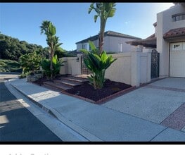 Building Photo - 22751 Lajares