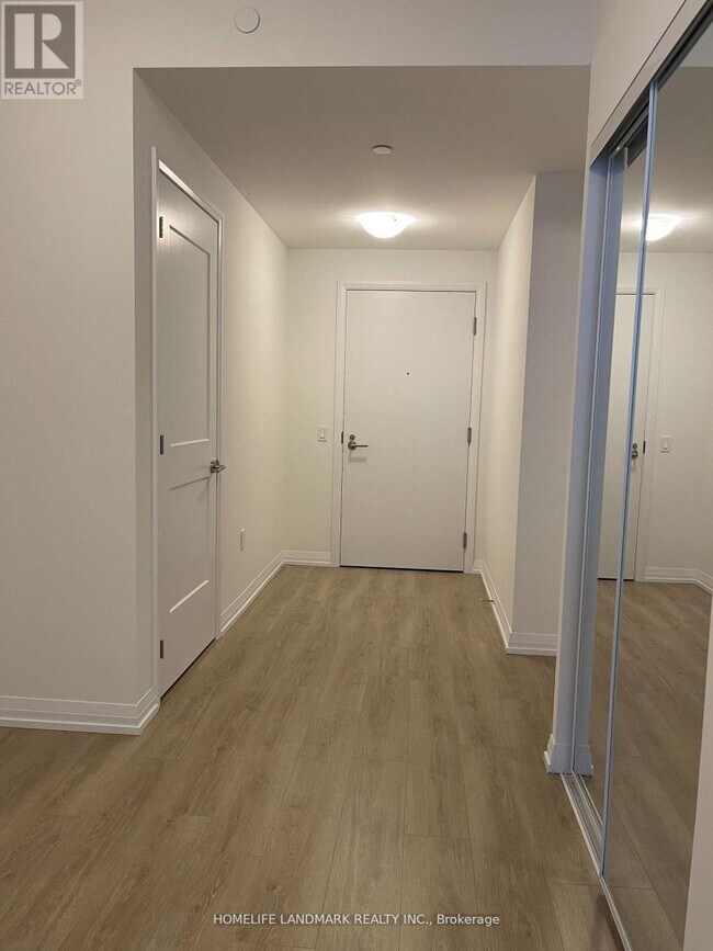 Photo du bâtiment - 25 Holly St