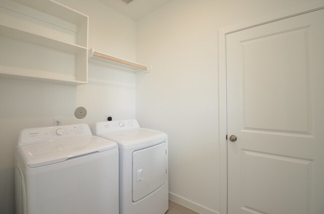 Foto del edificio - 29046 Bison Hvn Dr