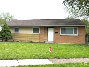 Building Photo - 1646 Wilton Dr
