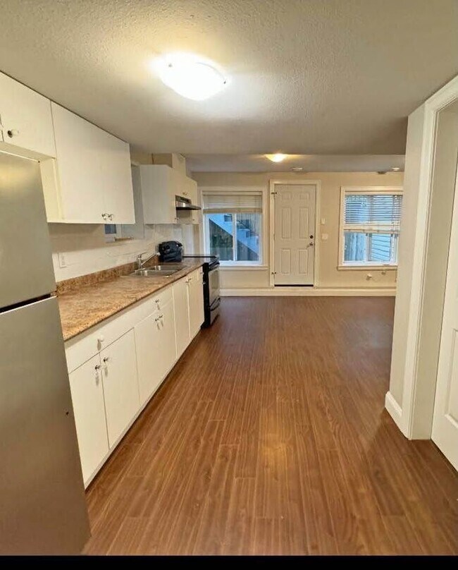 Building Photo - 5933-128A 128a St