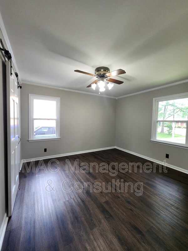 Foto del edificio - 340 E 14th St