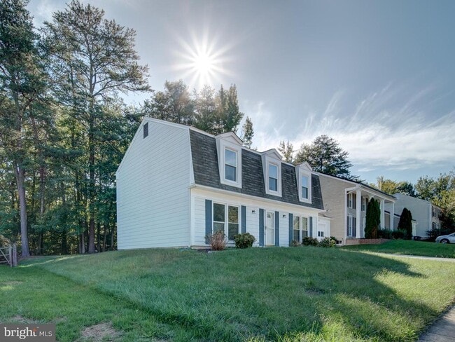 Building Photo - 12009 Amblewood Dr