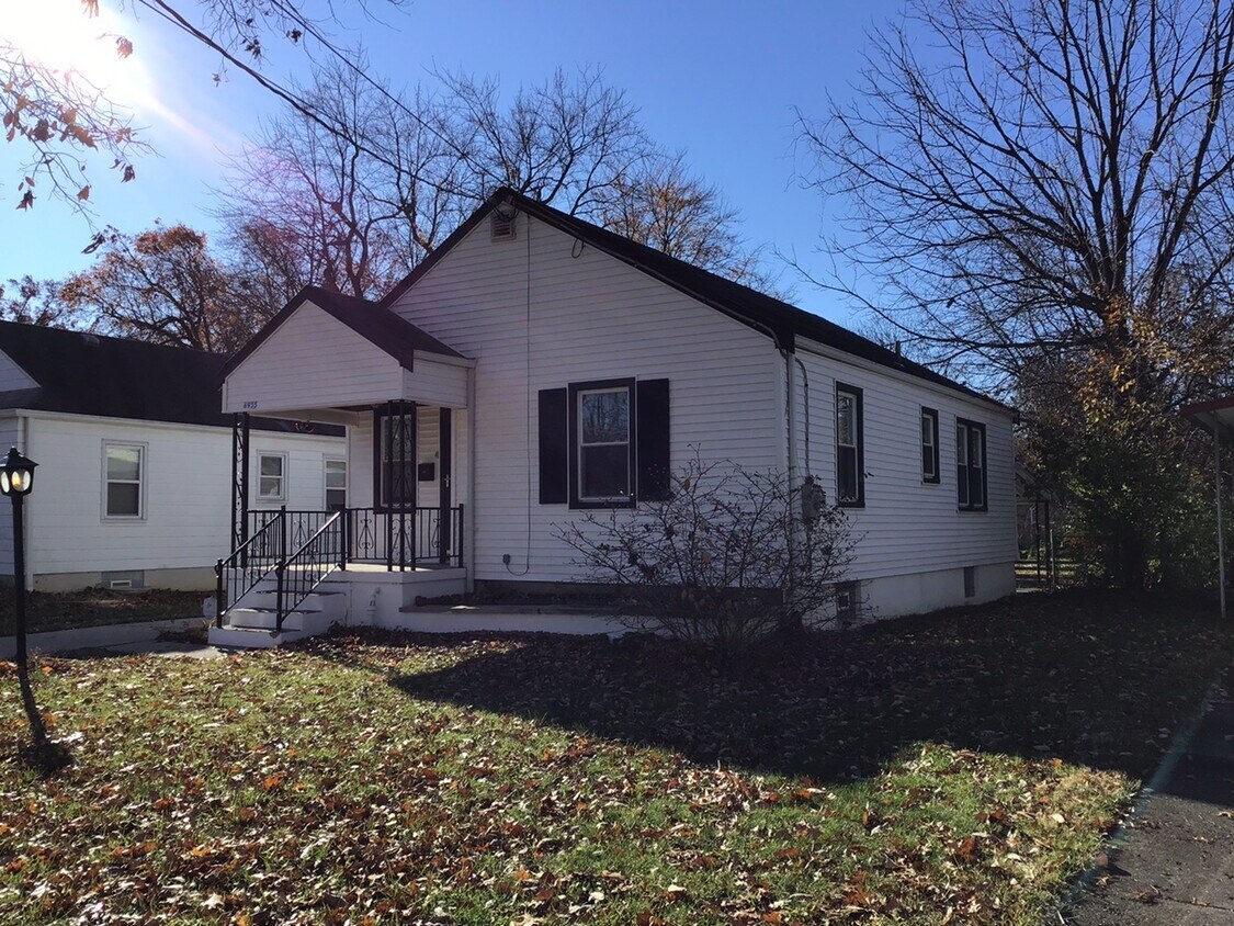 6935 Marbev Dr, North College Hill, OH 45239 House Rental in North College Hill, OH