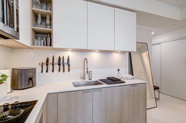 Building Photo - 50 Ordnance St