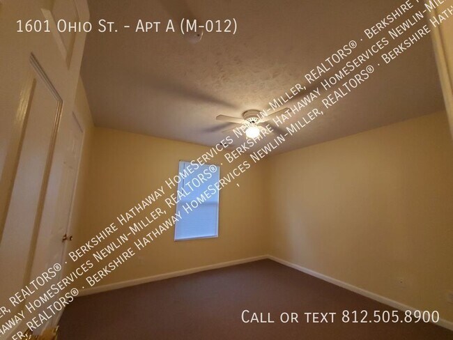 Building Photo - 1 Bedroom Apartment off of Ohio St
