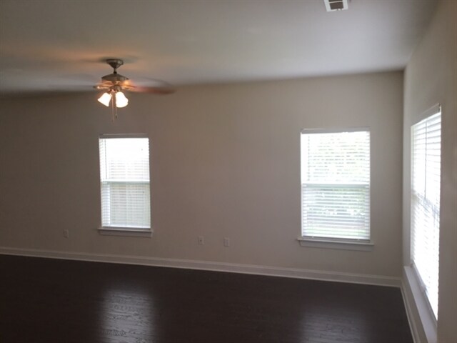 Building Photo - 439 Sablewood Drive