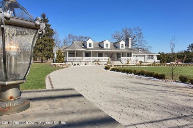 Building Photo - 414 Millstone Rd
