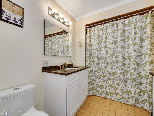 Foto del edificio - 4 br, 4 bath House - 1019 N Delphia Ave