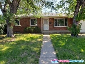Building Photo - 1480 S Fenton St