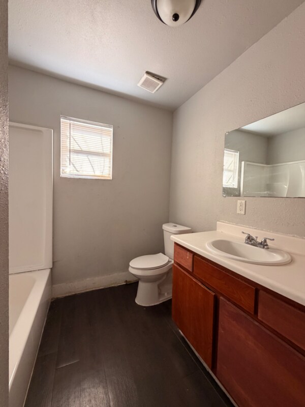 Foto del edificio - 6518 Weston St