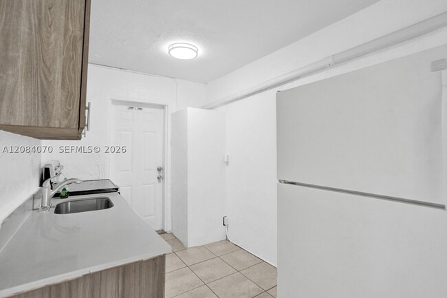 Foto del edificio - 1210 NW 2nd St