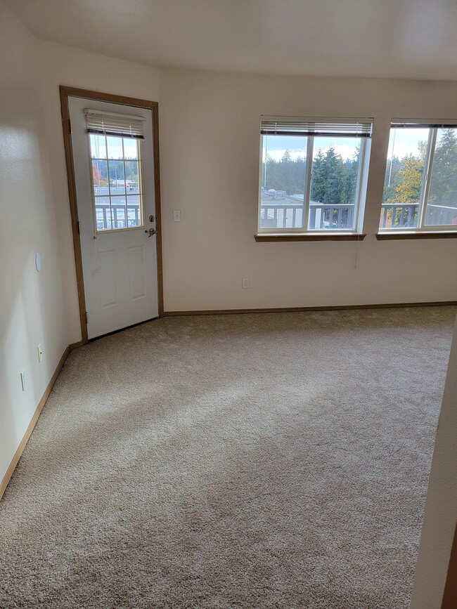 Foto del edificio - West Ridge Apartments