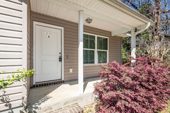 Foto del edificio - 2 Bedroom, 2 Bathroom Duplex - Moncks Corner
