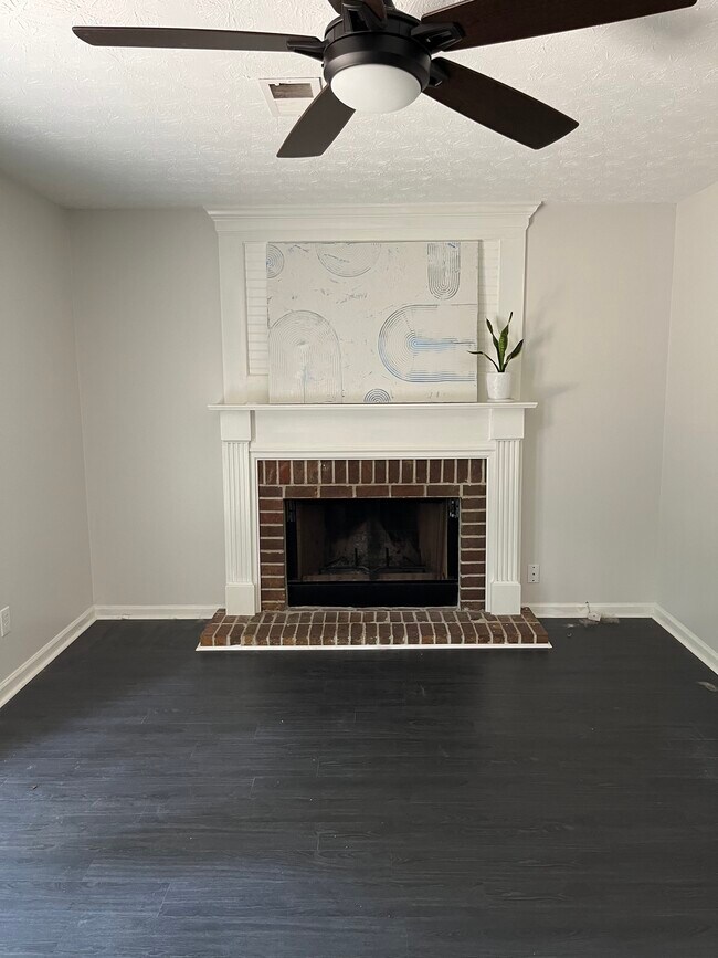 250 Crab Orchard Way, Roswell, GA 30076 House Rental in Roswell, GA