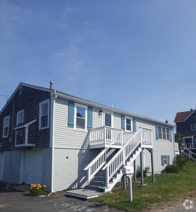 Building Photo - 99 Scituate Ave