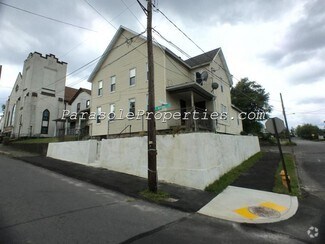 Building Photo - 402 E Market St