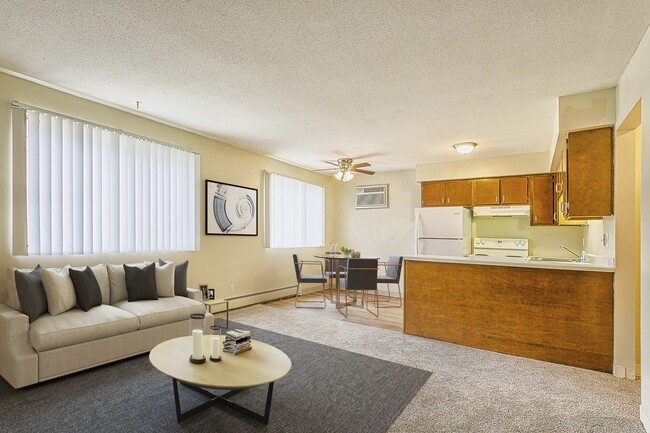 Foto del edificio - Village Manor Apartments